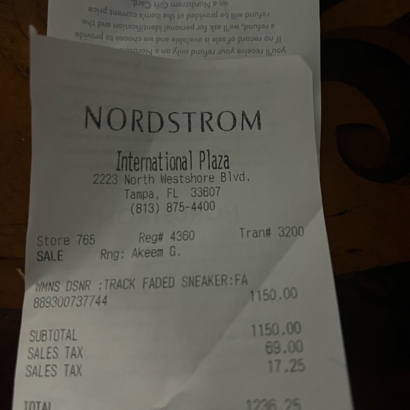 100% Authentic Balenziaga - Picture 6 of 6